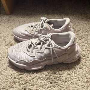 Adidas Ozweego Sneakers